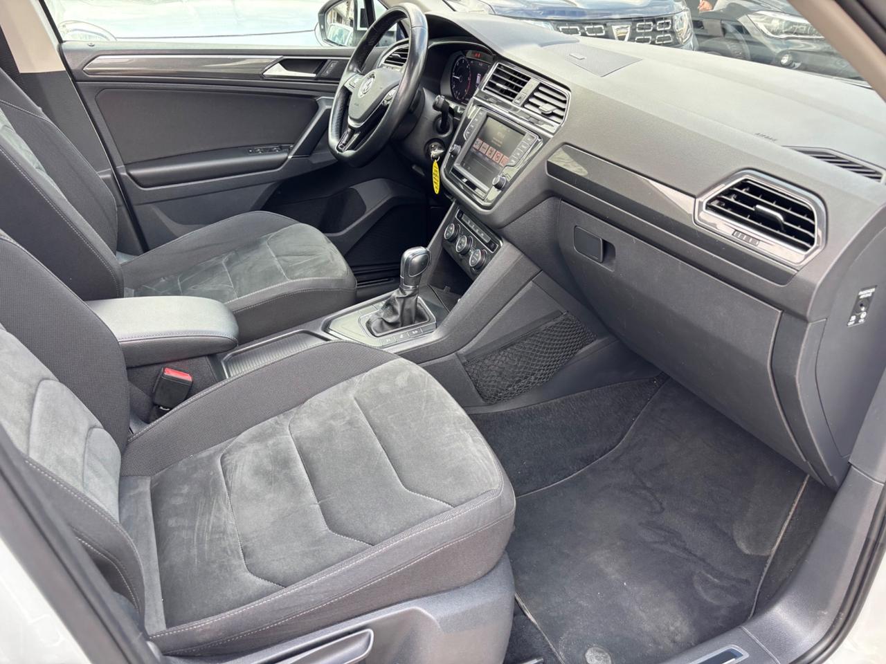 VW TIGUAN 2.0 150CVDSG TETTO APR FARI LED FULL OPT