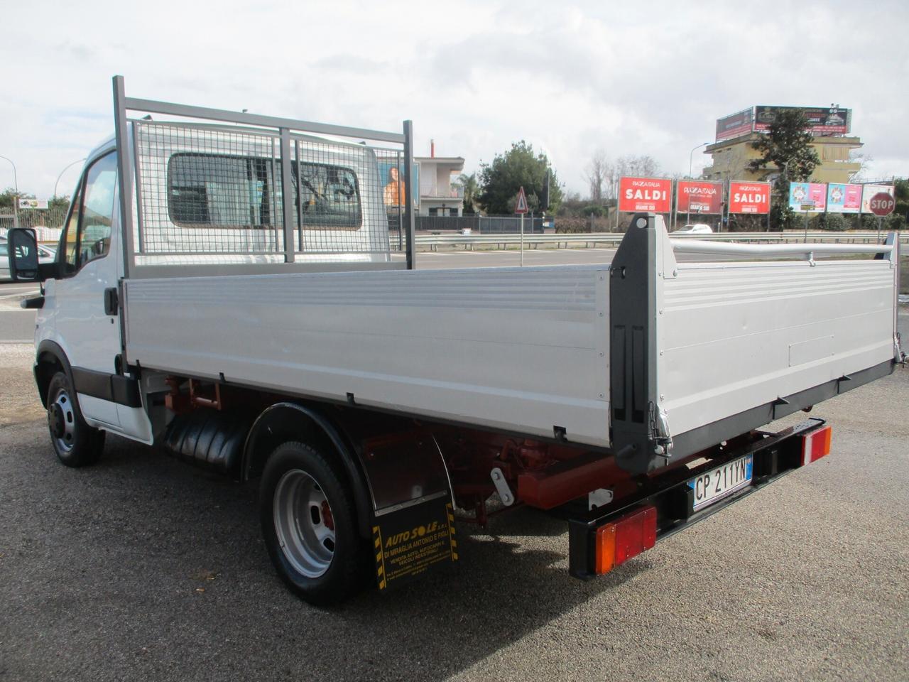 Iveco Daily 35C15 2.8 150CV RIBALTABILE TRILAT. TAGLIANDATO