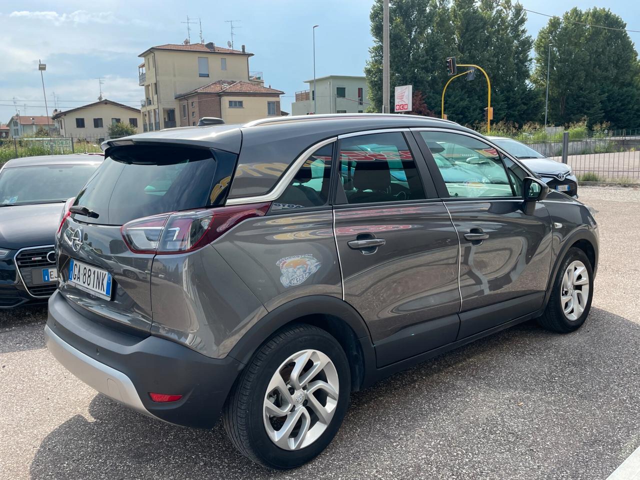 Opel Crossland X 1.2 Innovation GPL NEOPATENTATI