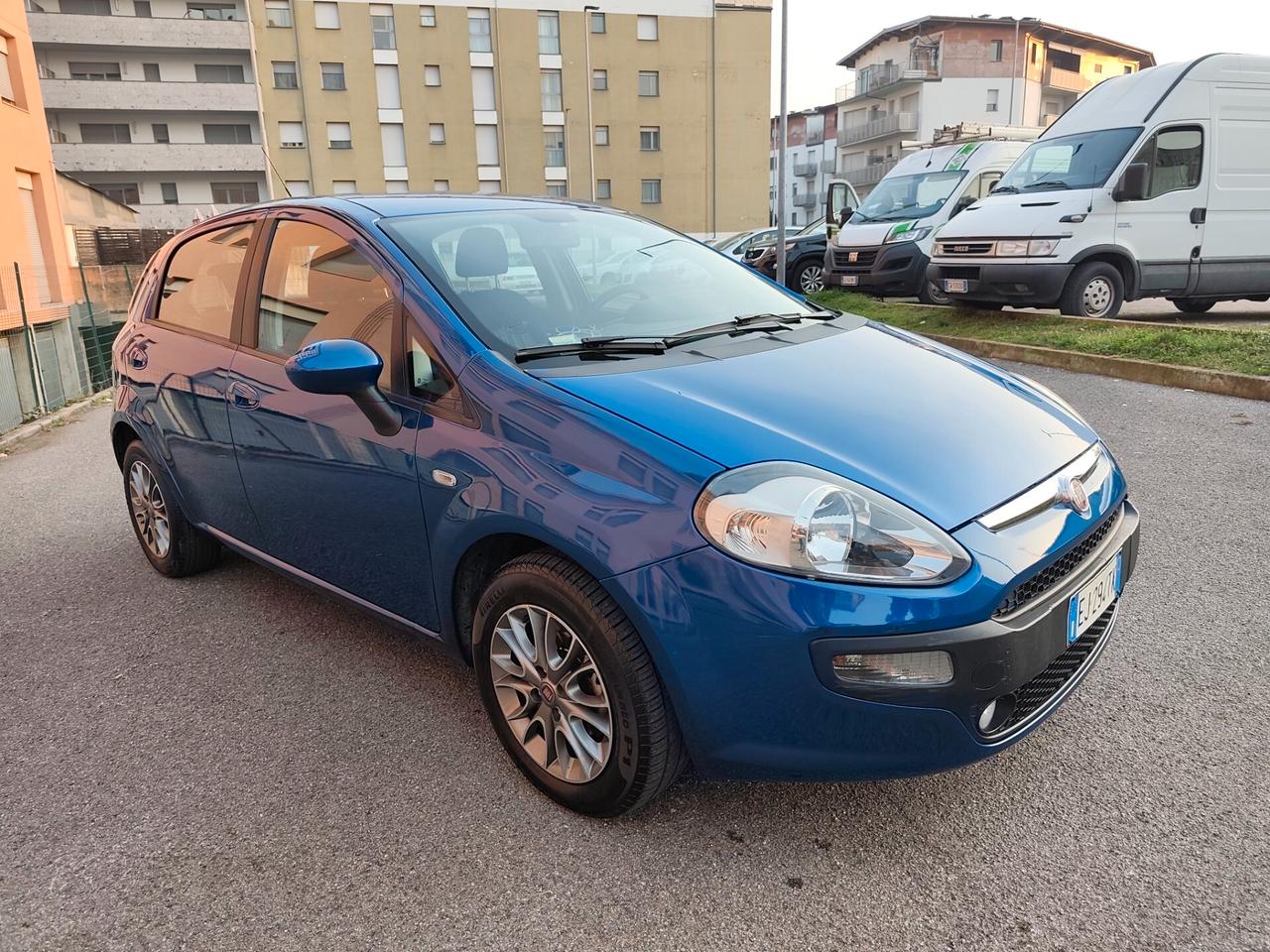 Fiat Punto Evo 1.4 Benz GPL 5 porte neopatentati