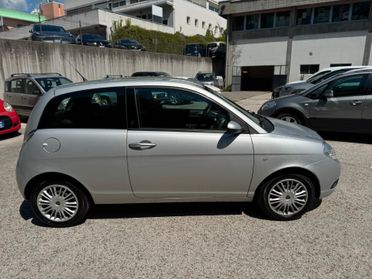 Lancia Ypsilon 1.2 Argento