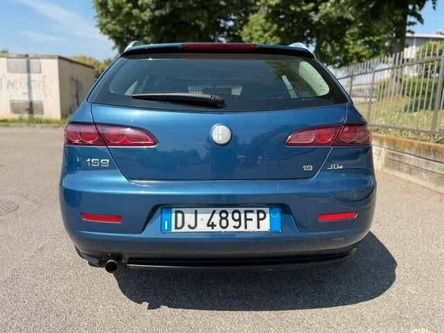 Alfa Romeo 159 1.9 JTDm Sportwagon Distinctive