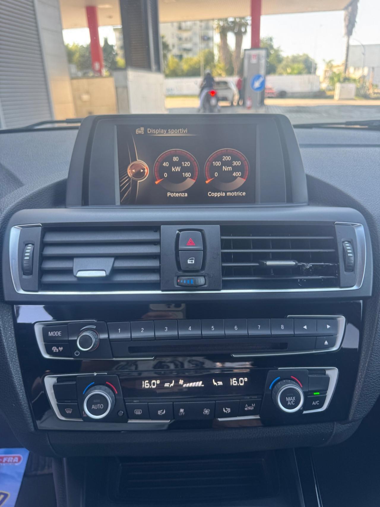 Bmw 118d 5p. Sport Automatico