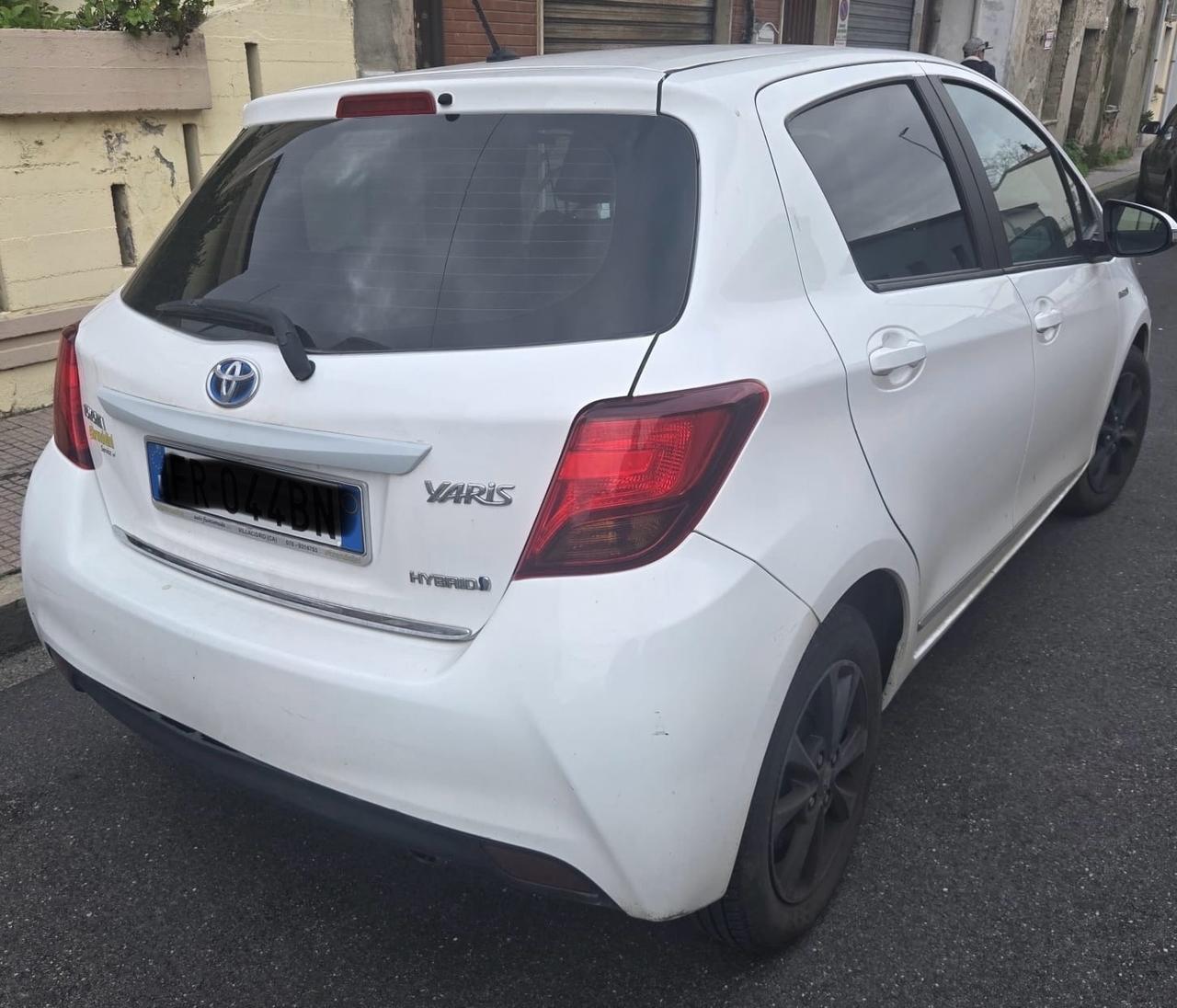 Toyota Yaris 1.0 5 porte Lounge
