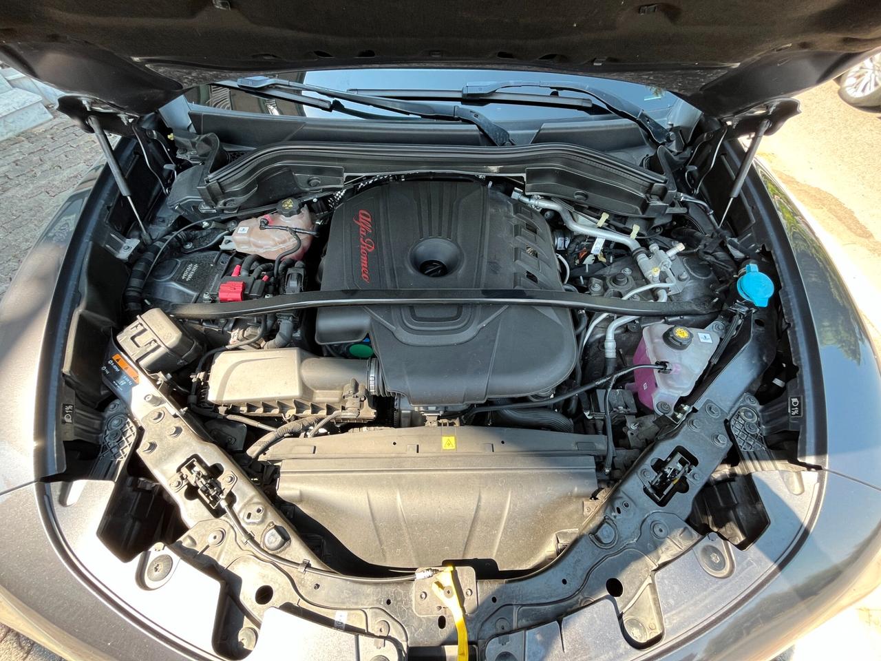 ALFA ROMEO Stelvio 2.2 Turbodiesel 210 CV AT8 Q4 Executive