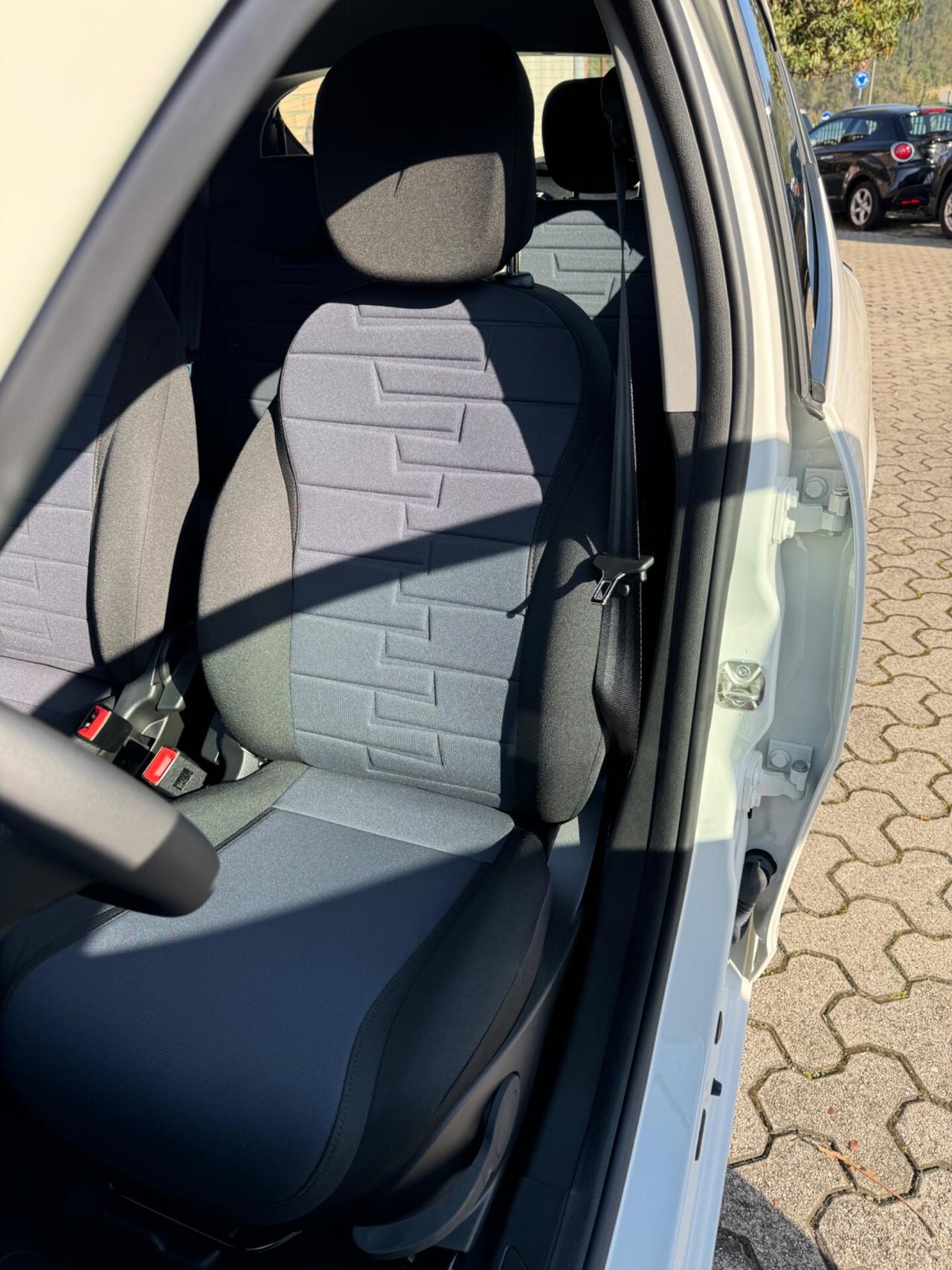 Lancia Ypsilon 1.0 FireFly 5 porte S&S Hybrid Gold