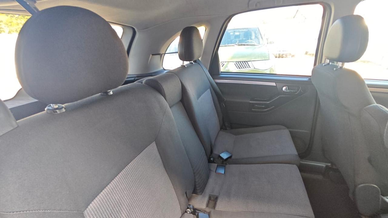 Opel Meriva 1.6 16V Cosmo