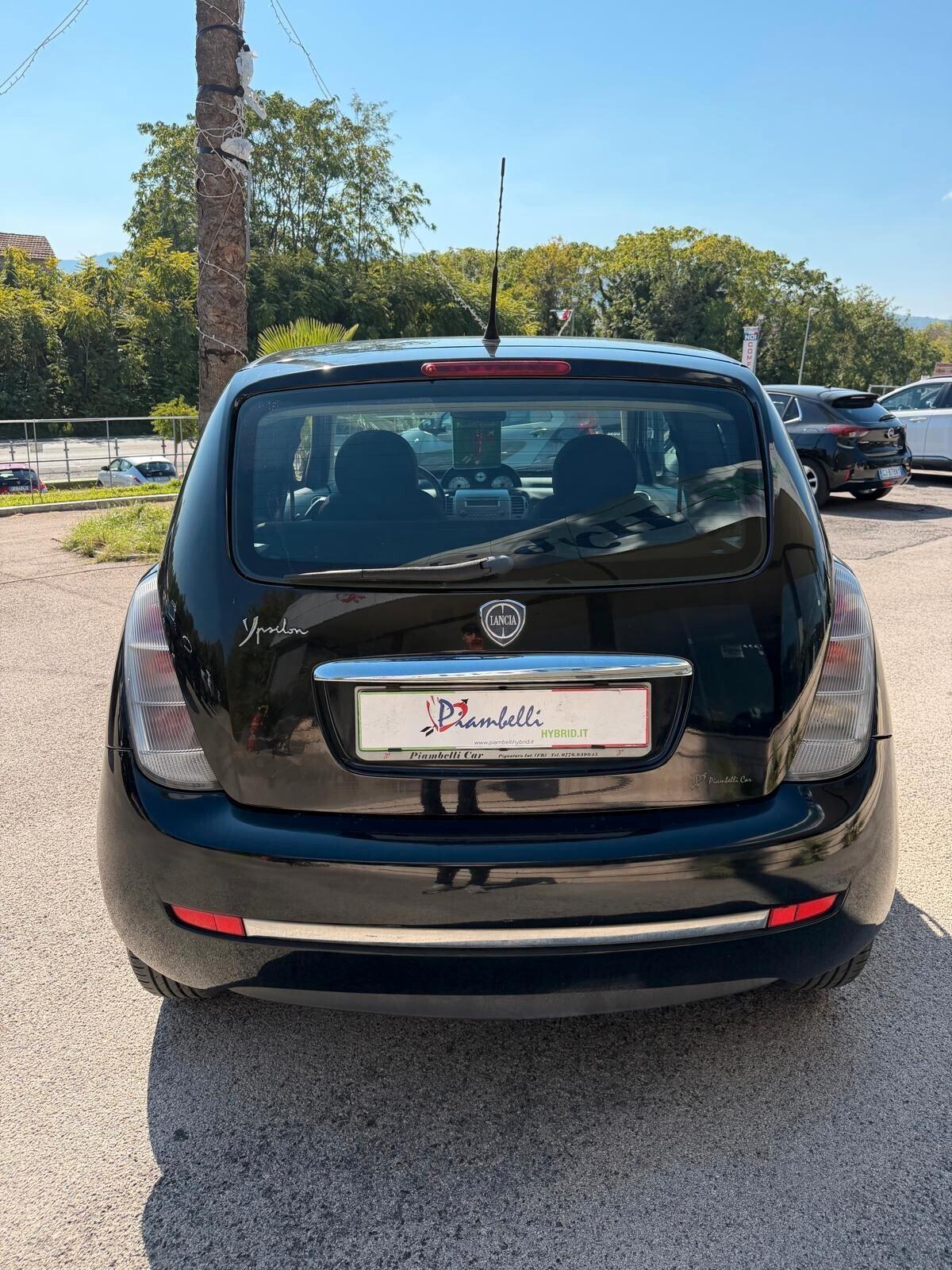 Lancia Ypsilon 1.3 MJT 75 CV Platinum