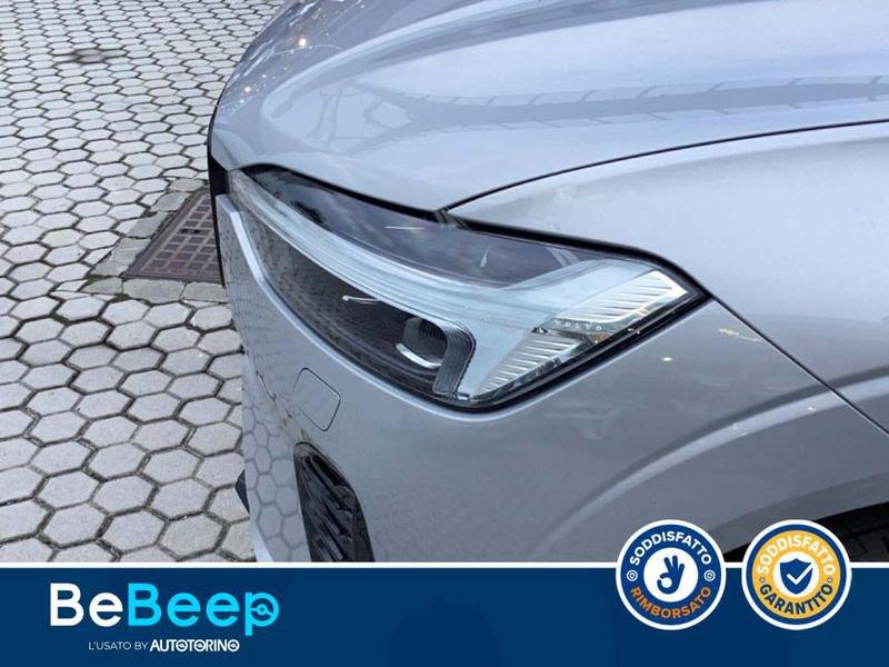 Volvo XC60 2.0 B4 PLUS DARK AUTO