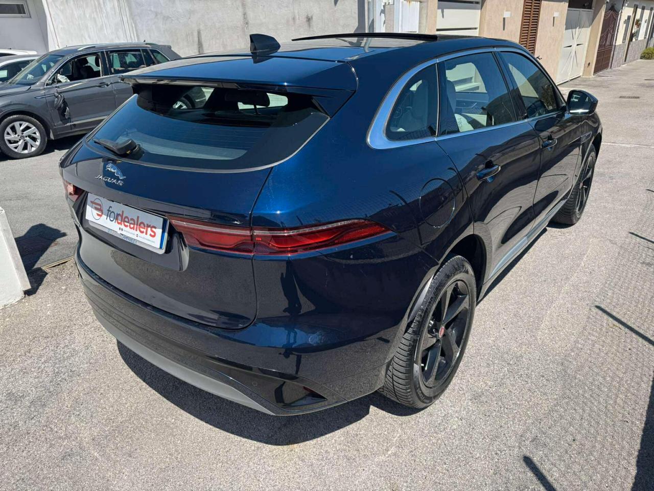 Jaguar F-Pace 2.0 D 204 CV R-Dynamic -2021