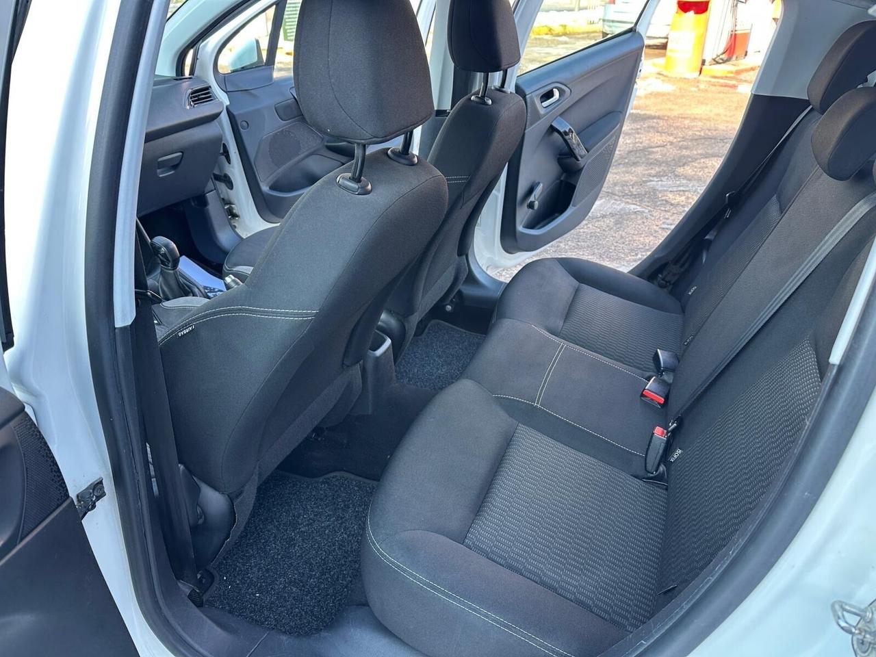 Peugeot 208 BlueHDi 100 5 porte Allure
