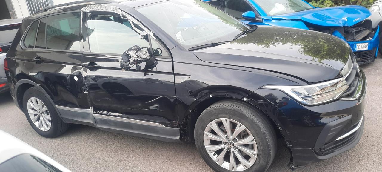 Volkswagen Tiguan cc2.0 122cv tdi anno 2023