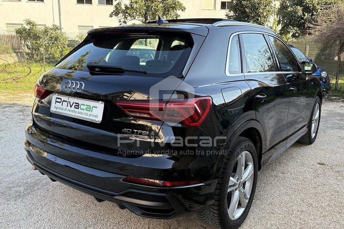 AUDI Q3 40 TFSI quattro S tronic S line edition