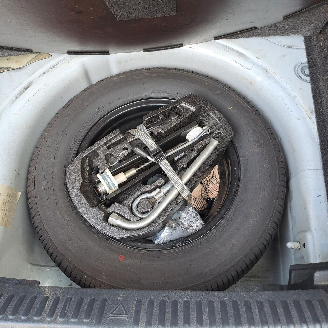 VW POLO 1.0 - NEOPATENTATI