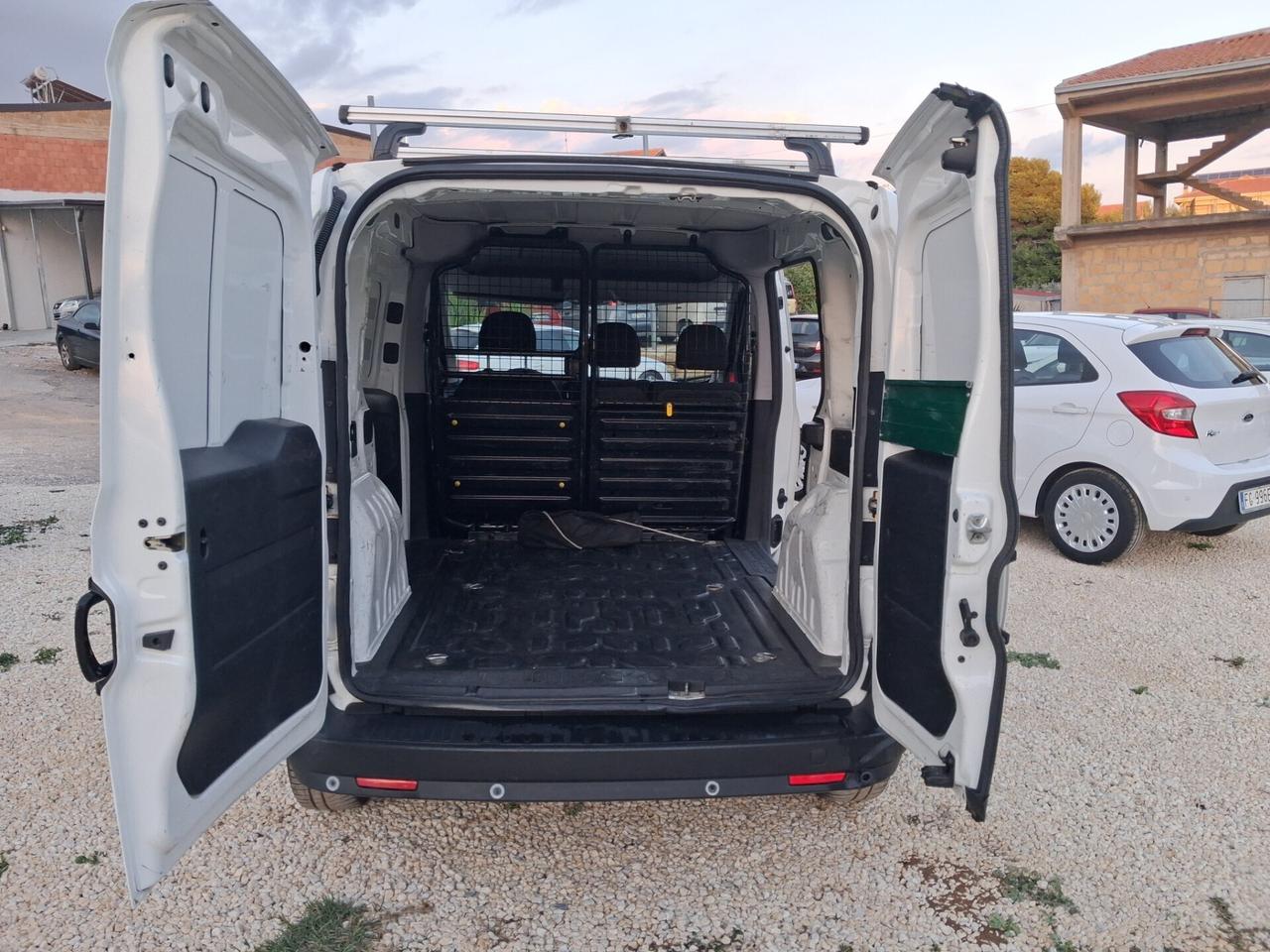 Doblò 1.6 MJT 16V 120CV 3 posti iva deducib
