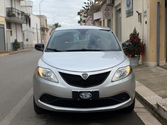 LANCIA Ypsilon 1.2 69 CV 5P Gold