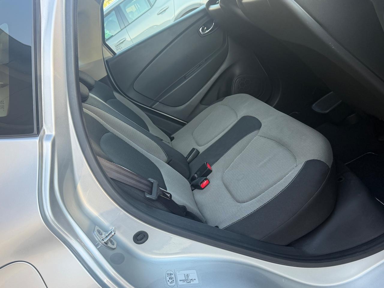 Renault Captur 1.5 dCi 8V 90 CV R-Link Neopatentati