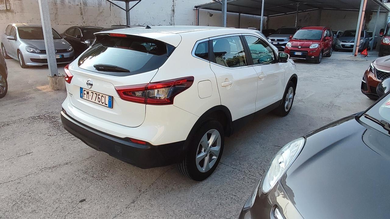 Nissan Qashqai Autocarro 5 posti