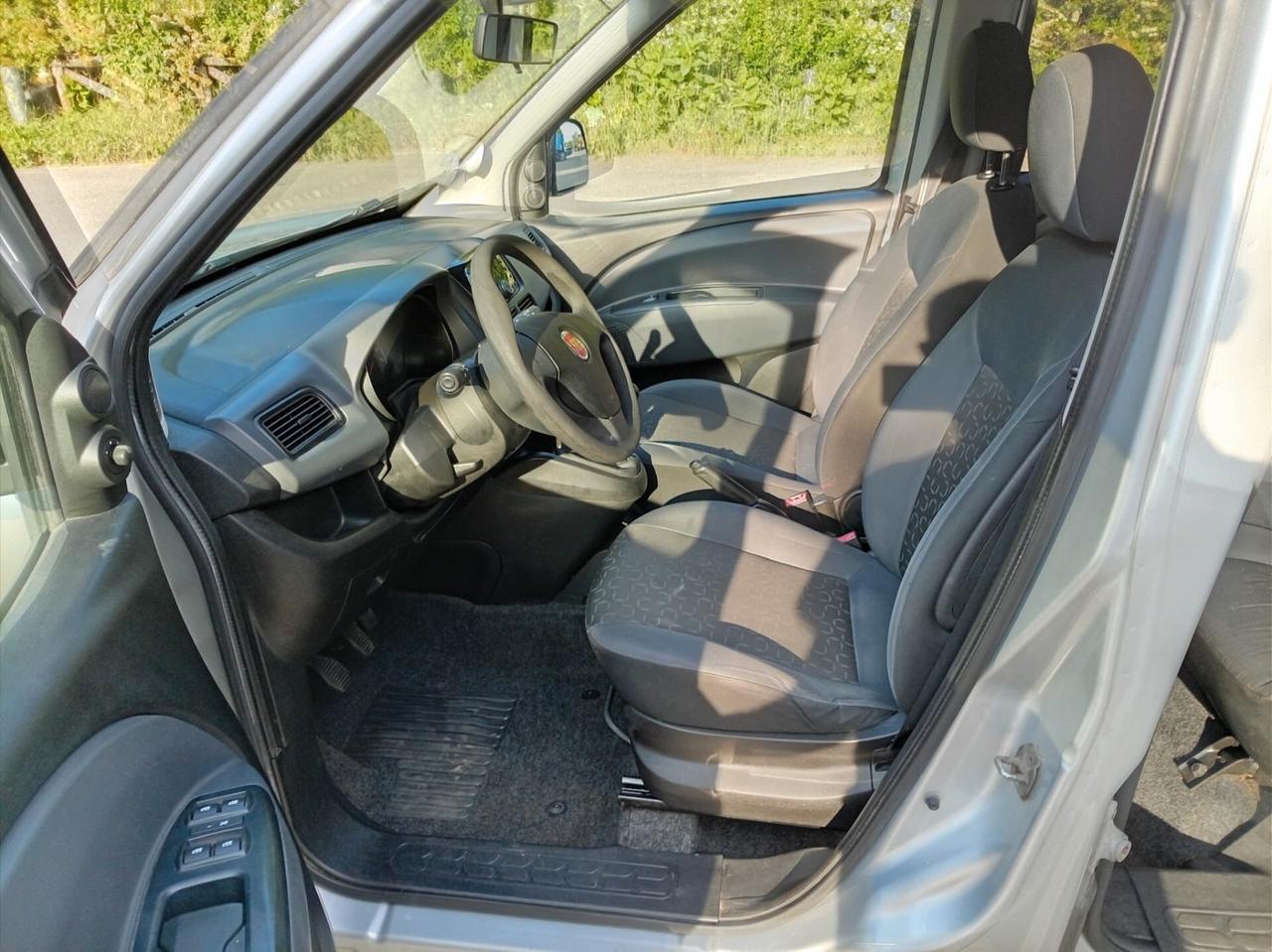 Fiat DDoblò 1.6 MJT 5 POSTI