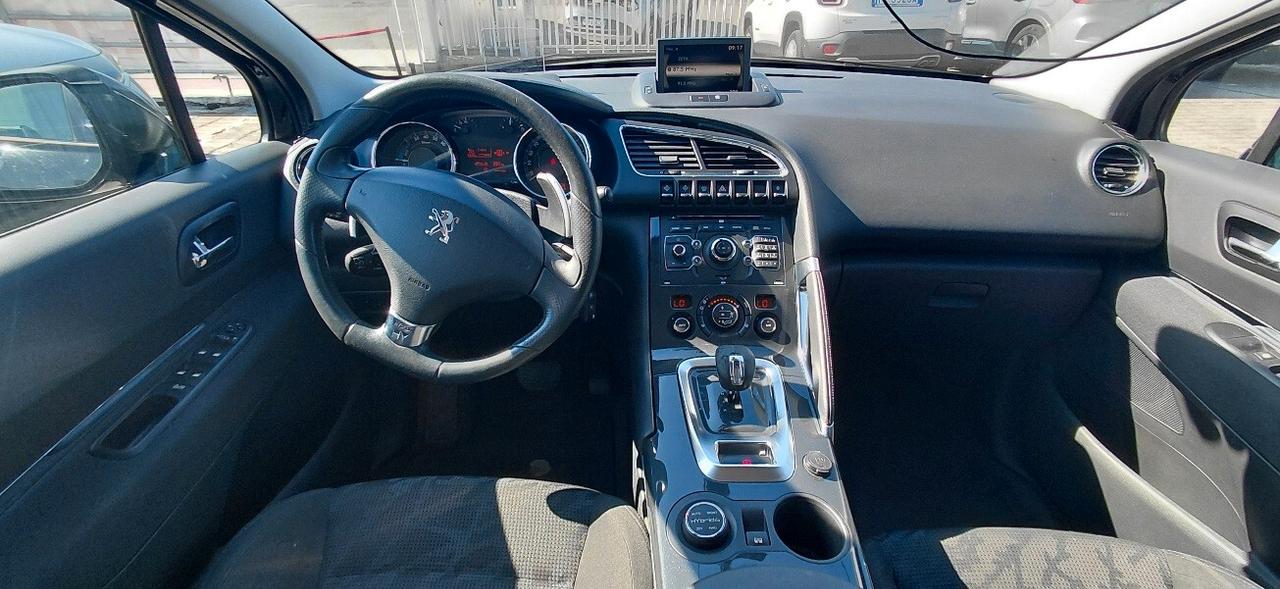 Peugeot 3008 HYbrid4