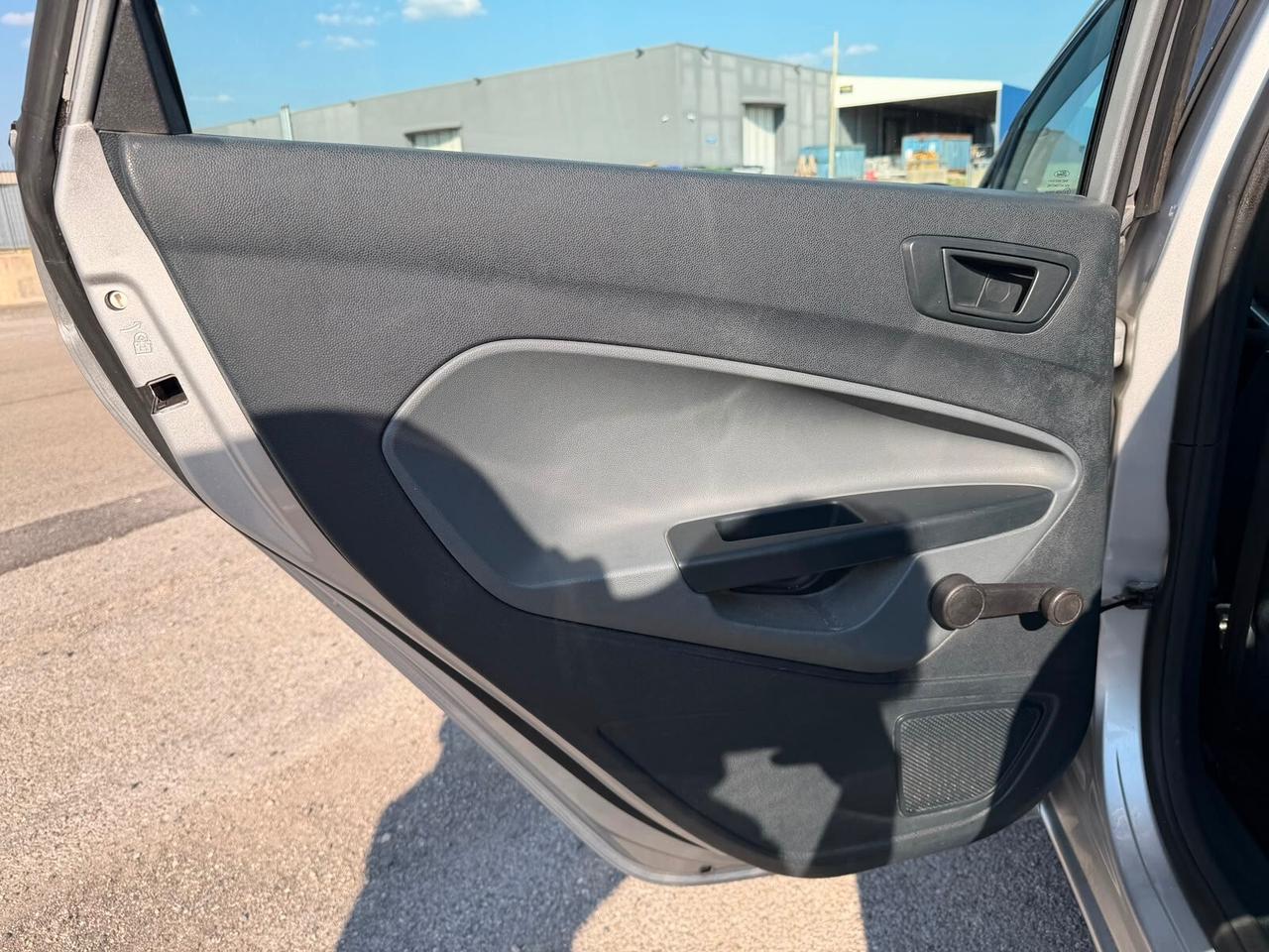 Ford Fiesta 1.2 150000 KM
