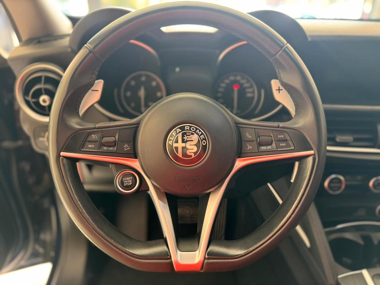 Alfa Romeo Stelvio 2.2 Turbodiesel 210 CV AT8 Q4 Executive