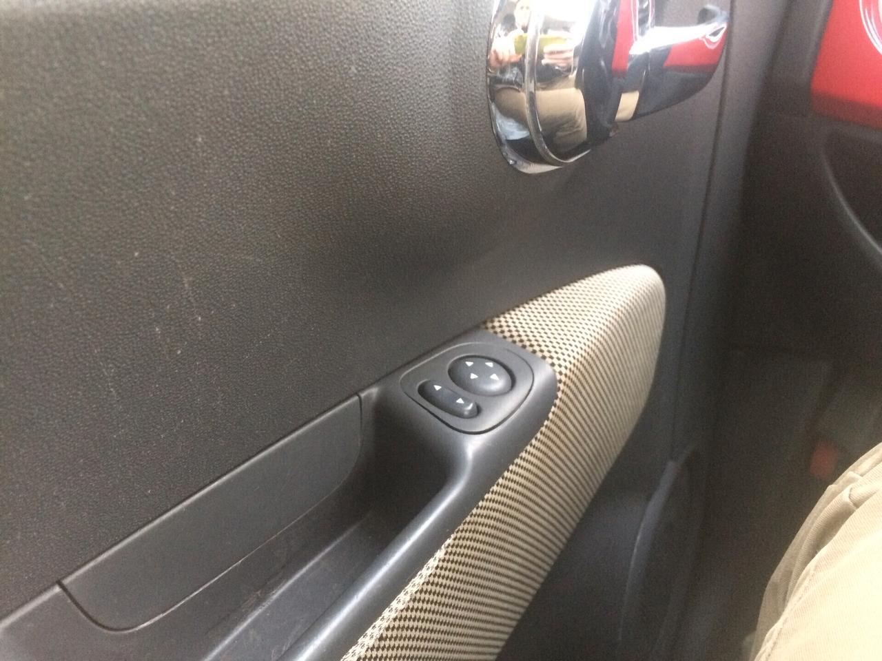 2009 Fiat 500 1.2 Lounge tagliandata con garanzia !!!con distribuzione eseguita a km 101000!!!