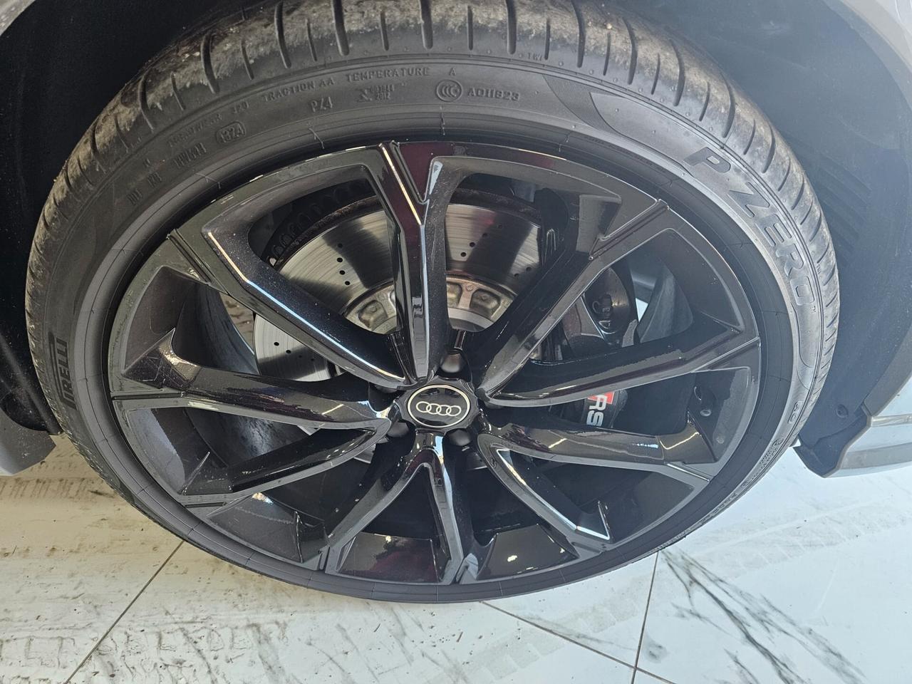 NUOVA AUDI RSQ3 SPORTBACK 2.5 BENZ 400CV S-TRONIC PACK BLACK ESTERNO