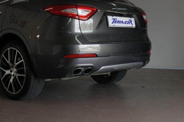 MASERATI Levante V6 Diesel 275 CV UNICOPROP. PELLE/TETTO/360