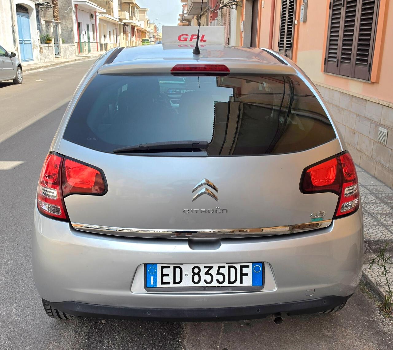 Citroen C3 1.4 Exclusive Gpl casa madre