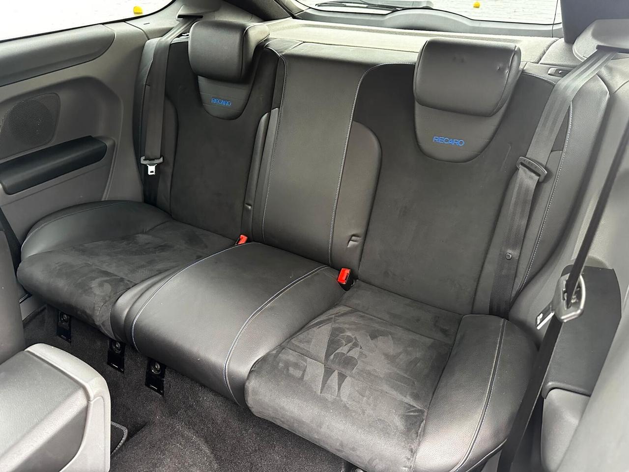 Ford Focus 2.5T (305CV) 3p. RS