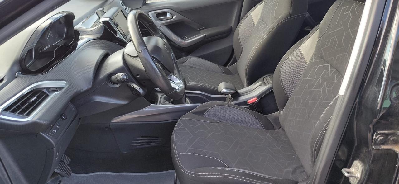 Peugeot 2008 PureTech 82 Active