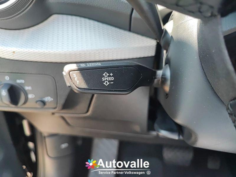 Audi Q2 35 TFSI S tronic Business