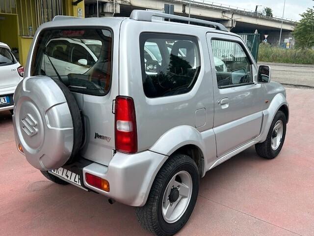 Suzuki Jimny 1.3i 16V cat 4WD JLX