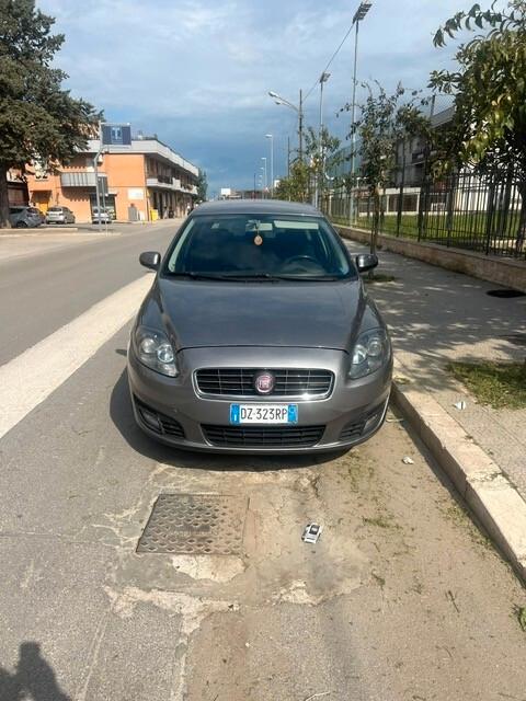 Fiat Croma 1.9 Multijet cv 120 km 03.2010 perfetta
