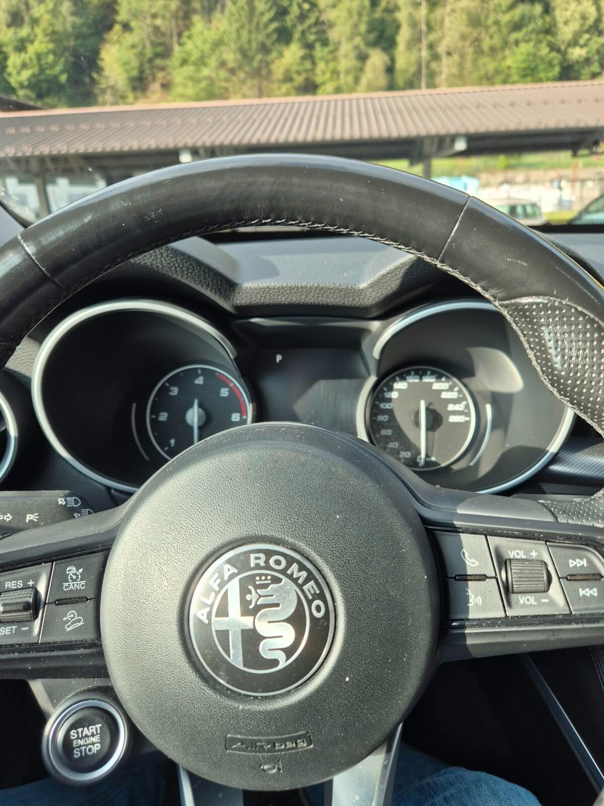 Alfa Romeo Stelvio 2.2 Turbodiesel 190 CV AT8 Q4 Sprint