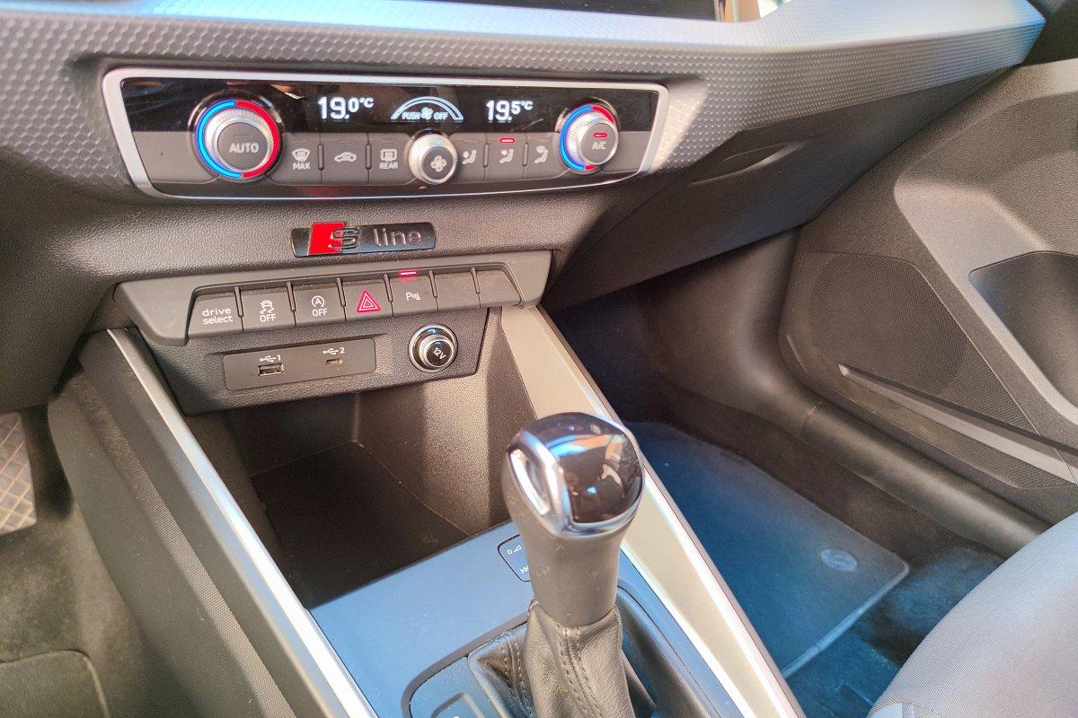 AUDI A1 SPB 30 TFSI S tronic S line edition