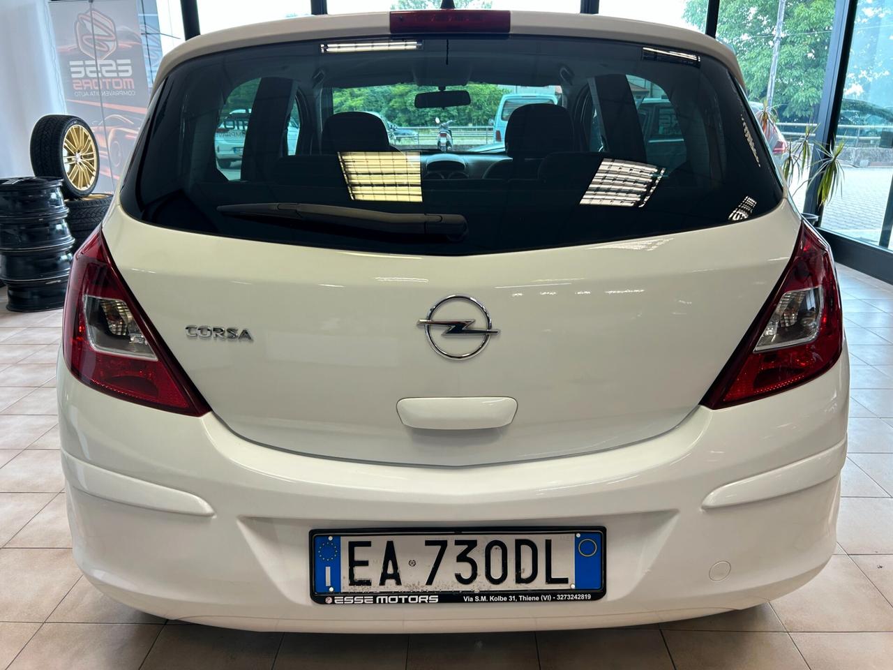 Opel Corsa 1.2 80CV 5 porte GPL-TECH Edition