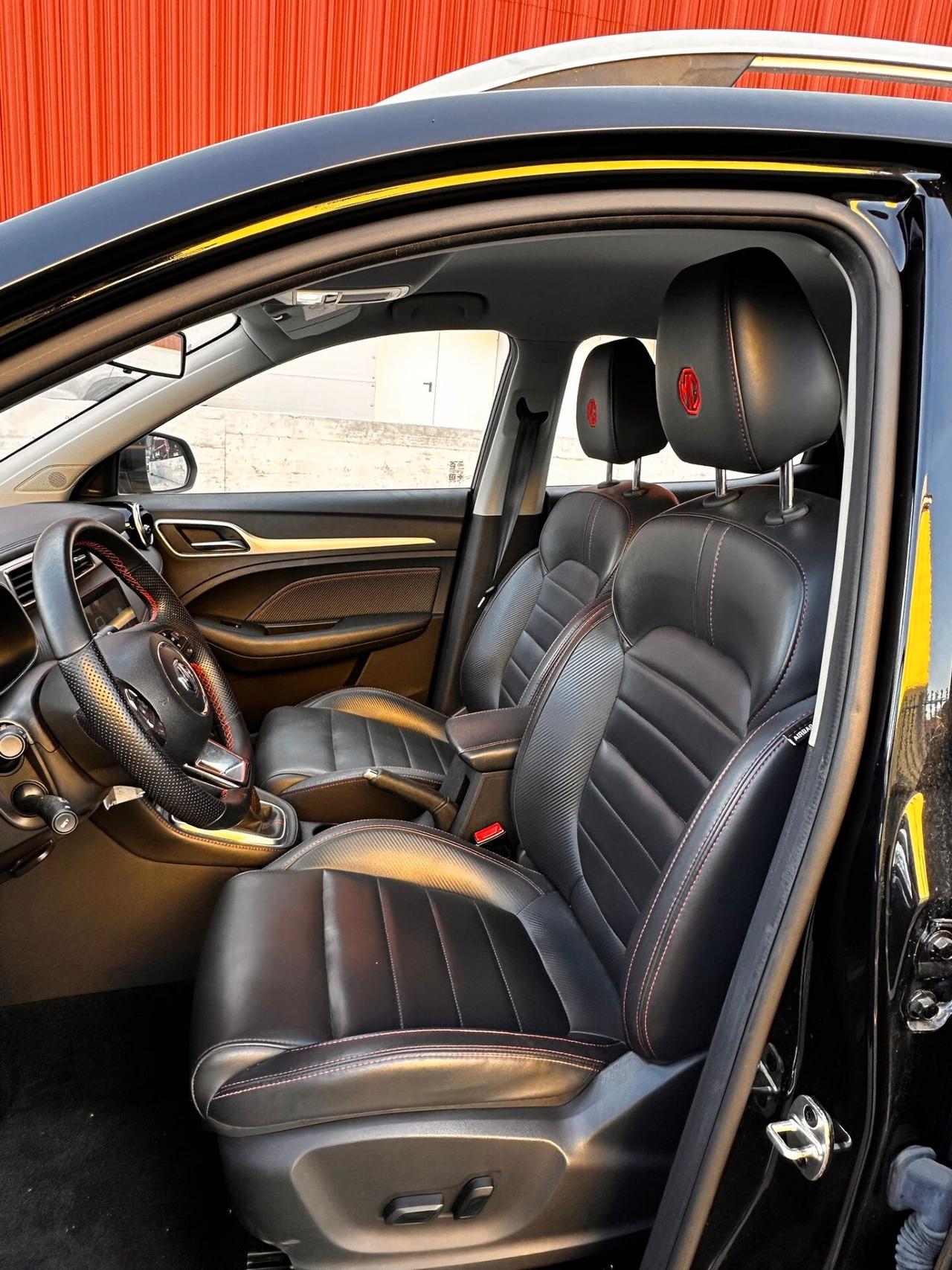 MG ZS 2024 1.5 BENZINA 106CV LUXURY