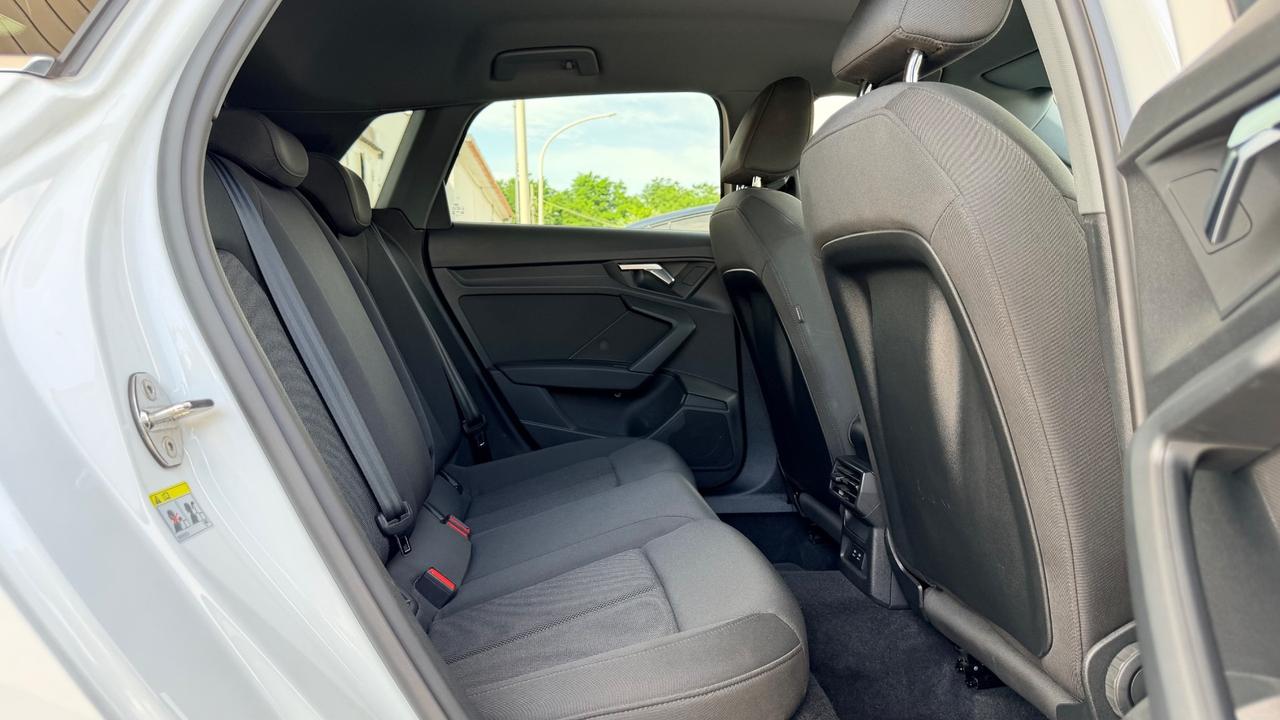 Audi A3 SPB 35 TDI S tronic 150cv in garanzia