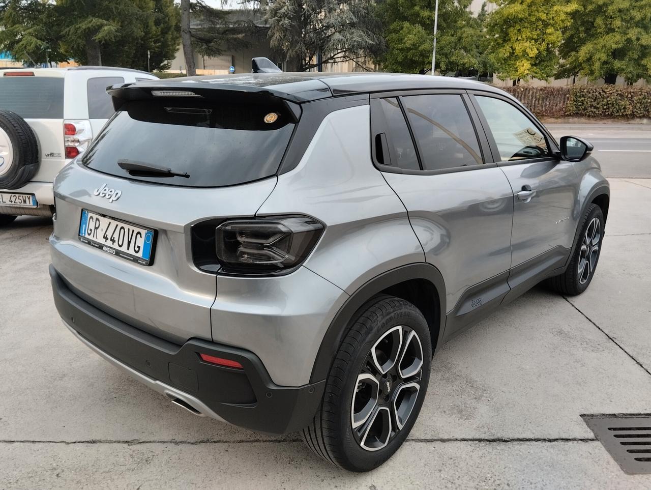 Jeep Avenger 1.2 Turbo 100 CV Summit