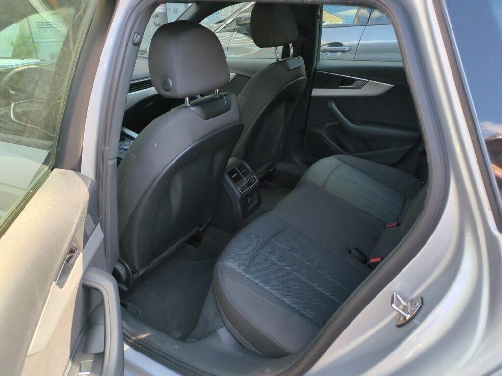 Audi A4 2.0 TDI 150cv *FULL OPT.-LED* da VETRINA