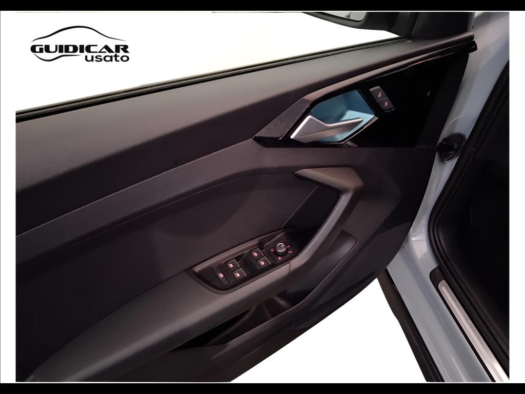 AUDI A1 II 2022 allstreet - A1 allstreet 25 1.0 tfsi Business 95cv