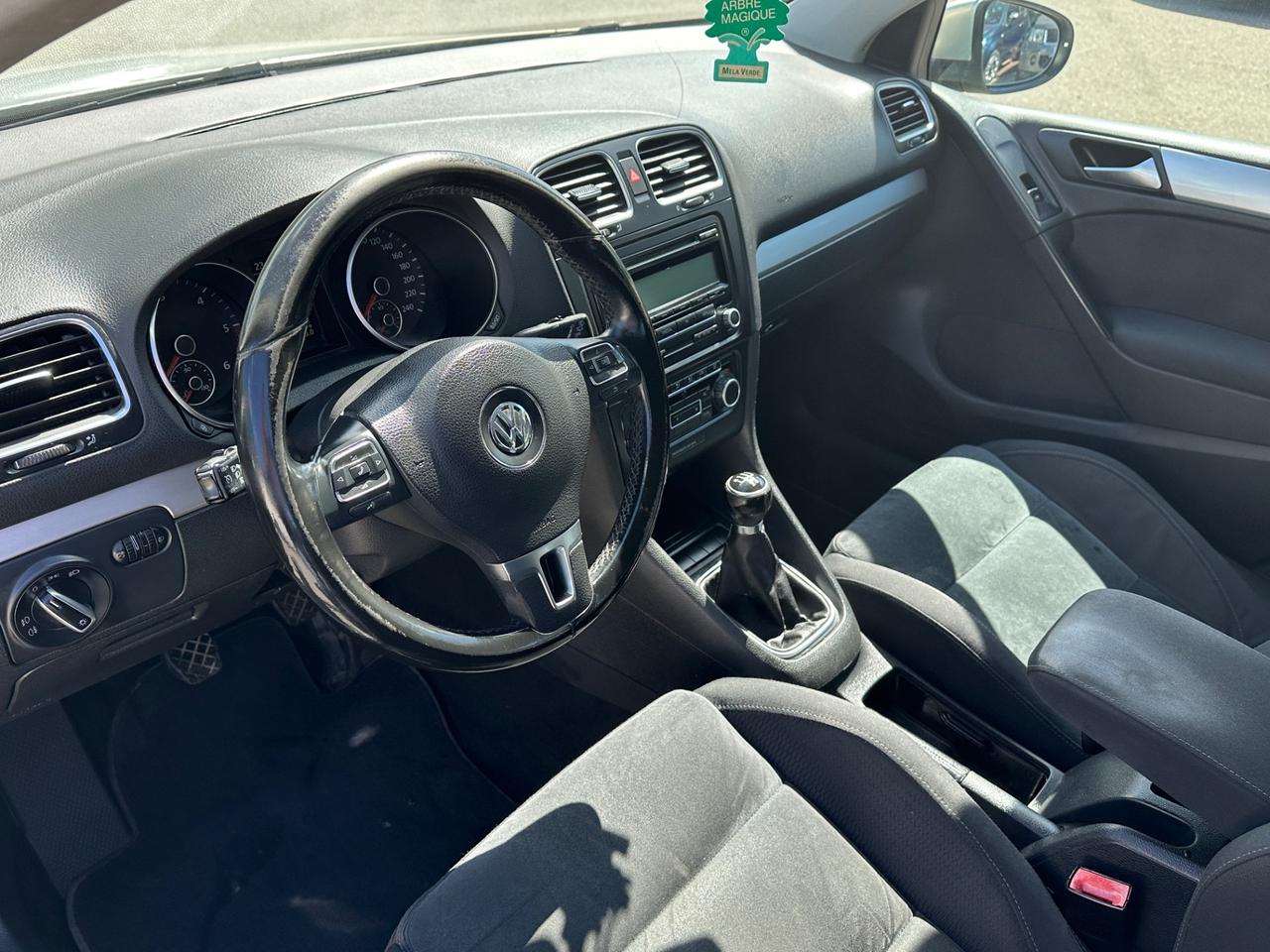 Volkswagen Golf VI 1.6 tdi 105 cv