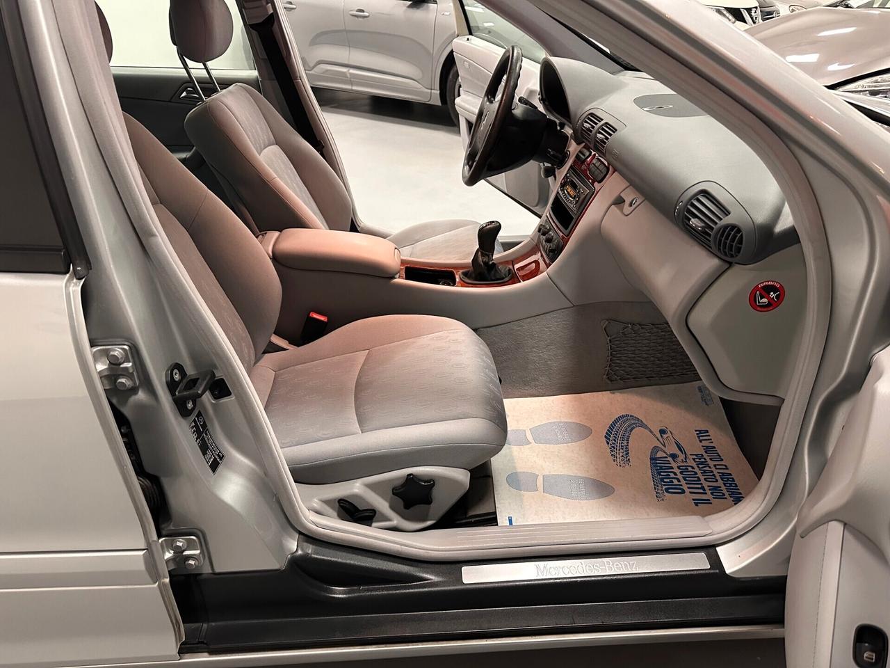 MERCEDES C 180 BENZINA BERLINA (75000 MILA KM )