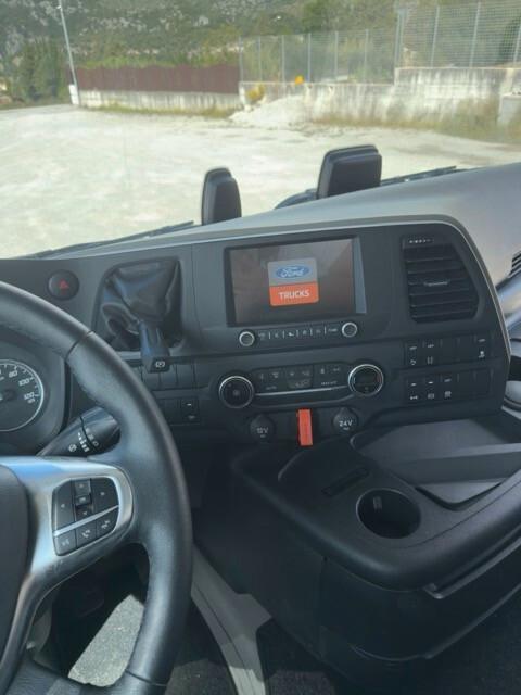 Ford F Max 500 4x2 Comfort Mega cab