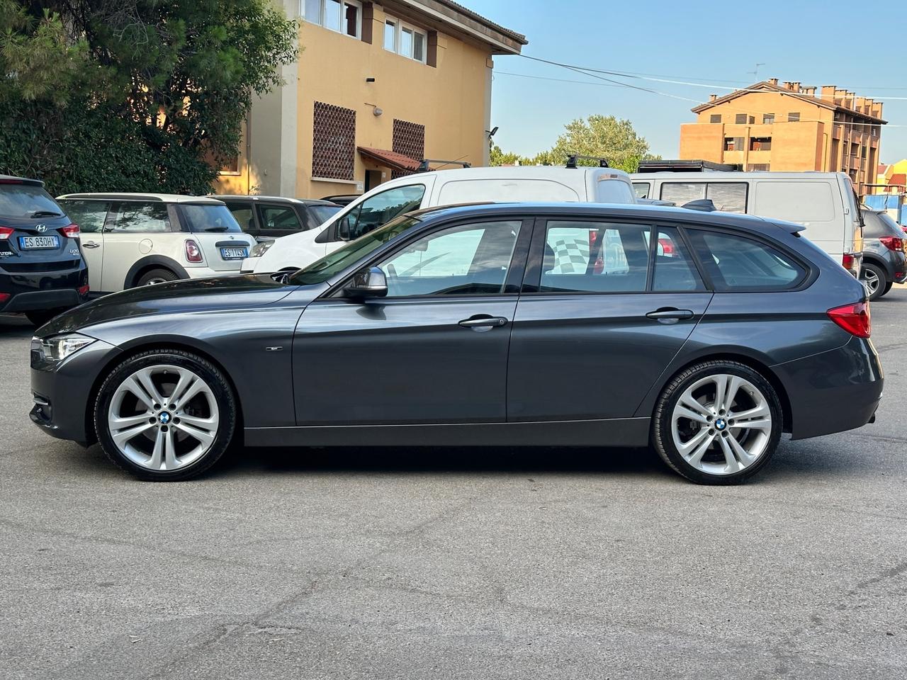 Bmw 320 320d Touring Msport come Nuova