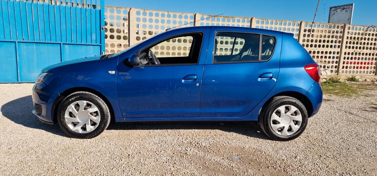 Dacia Sandero 1.2 GPL 75CV Lauréate 2014