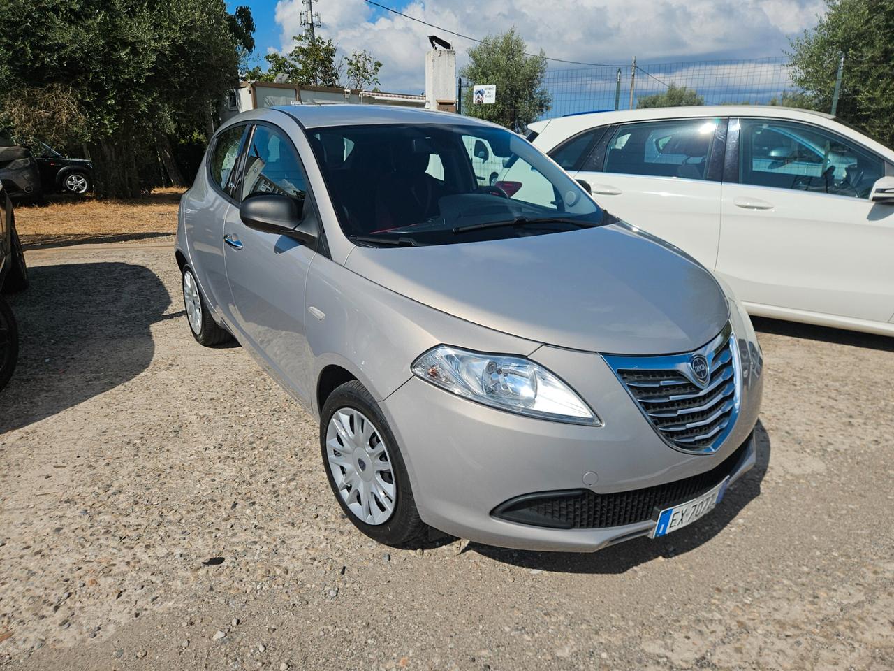 Lancia Ypsilon 1.3 MJT 16V 95 CV 5 porte S&S Gold