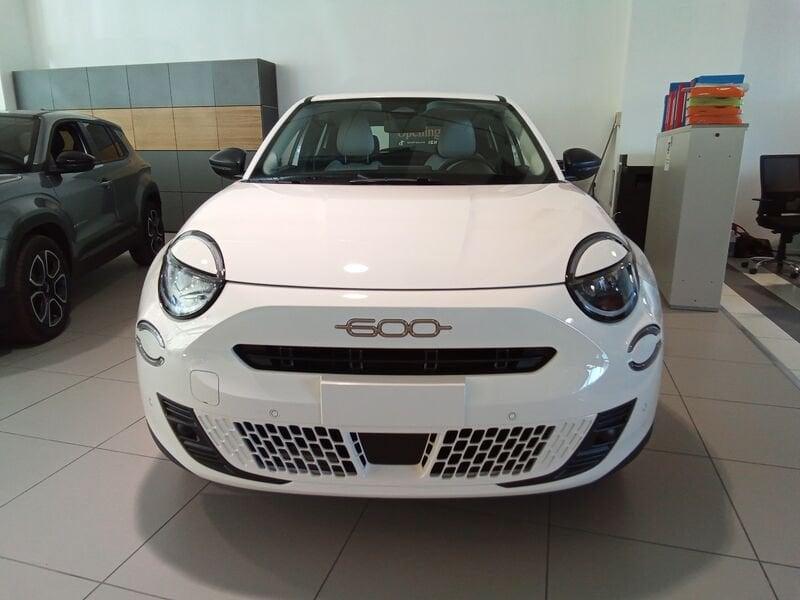 FIAT 600 600 1.2 Business 100cv